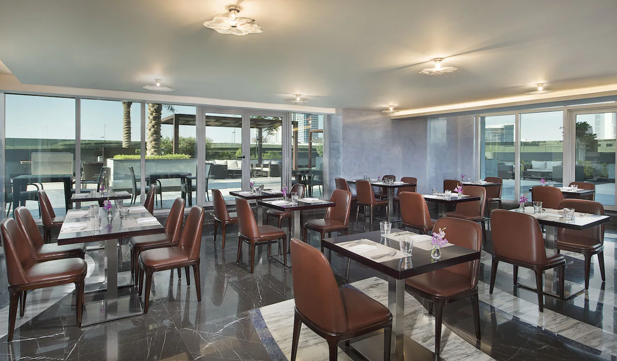 رستوران هتل آتانا دبی